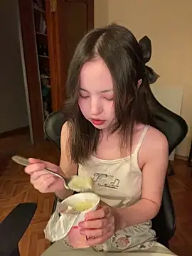 lalallalalaa- online show from 2, 2, 2025