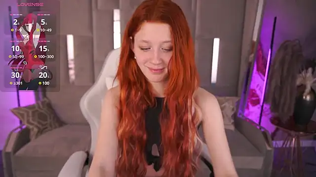 Snapshot of MagicLilu chatting on 13, 3, 2025 MagicLilu online show from 13, 3, 2025