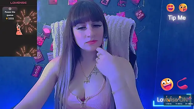 Snapshot of Violla_My chatting on 8, 5, 2026 Violla My online show from 8, 5, 2026