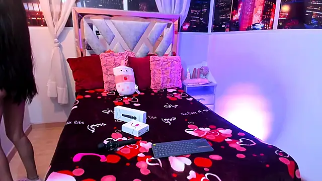 Snapshot of Tiffany_sander chatting on 4, 2, 2025 Tiffany sander online show from 4, 2, 2025