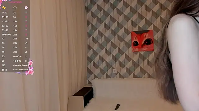 EvaBradley online show from 9, 3, 2025