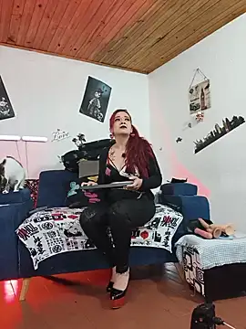 Snapshot of keila_j chatting on 3, 7, 2026 keila j online show from 3, 7, 2026