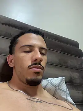 Snapshot of pteno1 chatting on 2, 1, 2025 pteno1 online show from 2, 1, 2025