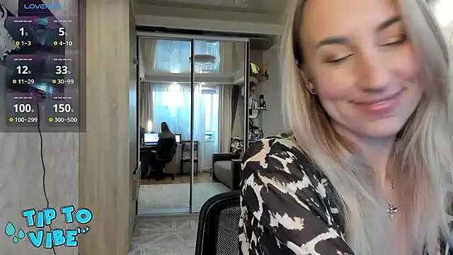 Snapshot of lady_Nati chatting on 11, 3, 2025 lady Nati online show from 11, 3, 2025
