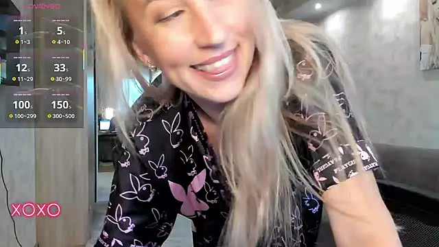 Snapshot of lady_Nati chatting on 29, 9, 2025 lady Nati online show from 29, 9, 2025