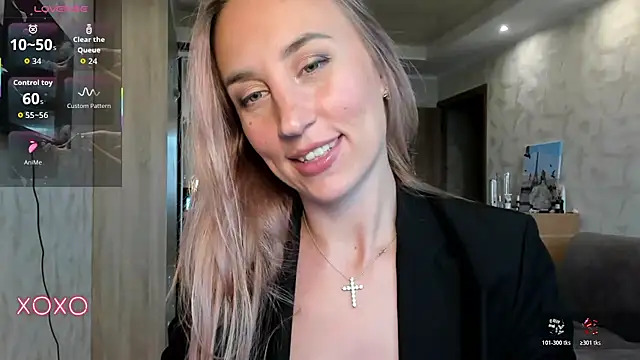 Snapshot of lady_Nati chatting on 24, 10, 2025 lady Nati online show from 24, 10, 2025