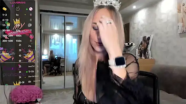 Snapshot of lady_Nati chatting on 17, 11, 2025 lady Nati online show from 17, 11, 2025