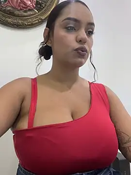Snapshot of Sara-77 chatting on 21, 5, 2026 Sara-77 online show from 21, 5, 2026