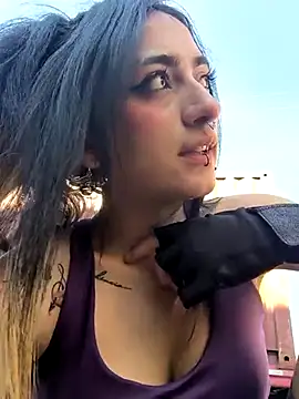 Lila Desiree online show from 21, 1, 2025