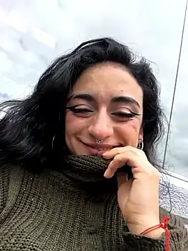 Lila Desiree online show from 18, 9, 2025