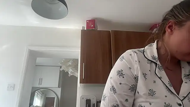 maisiesmithx online show from 23, 9, 2025