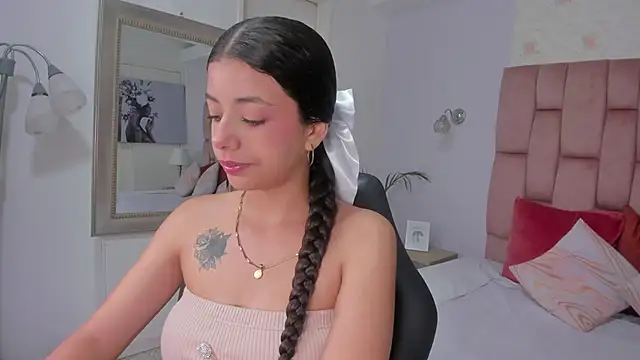 coraltaylor online show from 13, 10, 2025