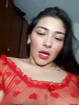 SophieWinslow online show from 28, 2, 2025