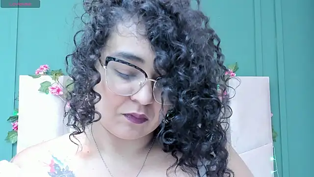 Snapshot of Reginavegaa chatting on 23, 1, 2025 Reginavegaa online show from 23, 1, 2025