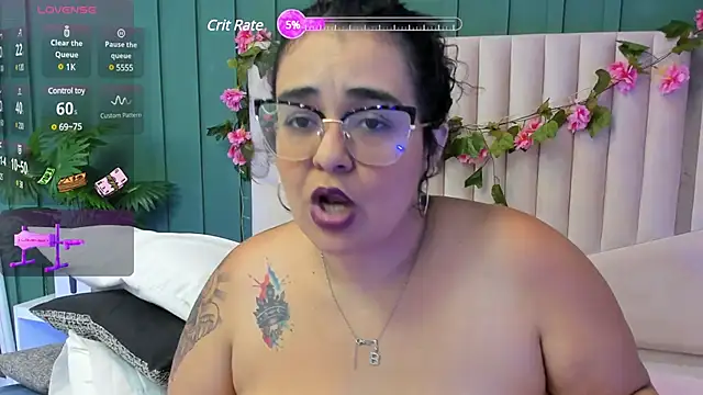 Snapshot of Reginavegaa chatting on 24, 1, 2025 Reginavegaa online show from 24, 1, 2025