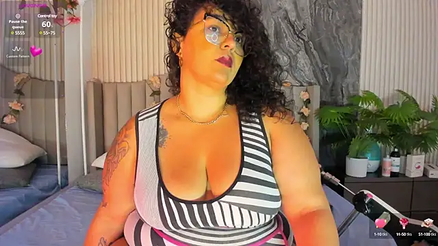 Snapshot of Reginavegaa chatting on 4, 3, 2025 Reginavegaa online show from 4, 3, 2025