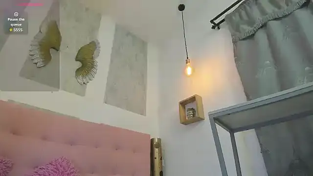 Snapshot of zhamira_21 chatting on 16, 10, 2025 zhamira 21 online show from 16, 10, 2025