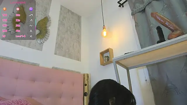 Snapshot of zhamira_21 chatting on 19, 11, 2025 zhamira 21 online show from 19, 11, 2025