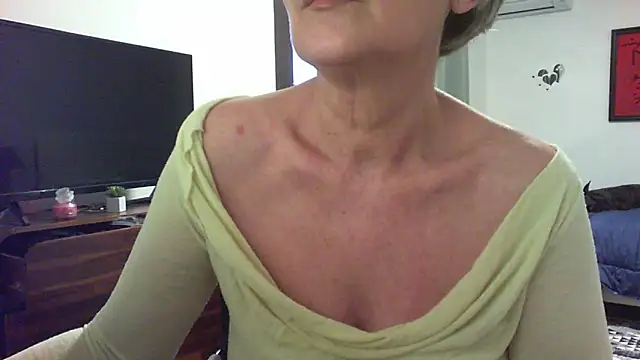   Angel78   online show from 9, 4, 2026