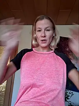 Snapshot of yola181 chatting on 12, 1, 2025 yola181 online show from 12, 1, 2025