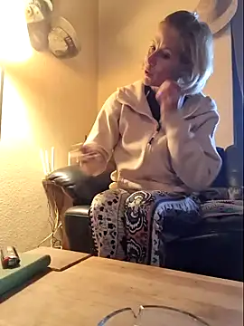 Snapshot of yola181 chatting on 4, 2, 2025 yola181 online show from 4, 2, 2025