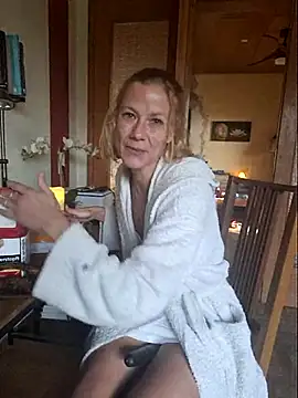 Snapshot of yola181 chatting on 9, 3, 2025 yola181 online show from 9, 3, 2025