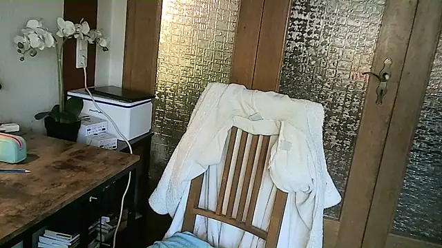 Snapshot of yola181 chatting on 18, 3, 2025 yola181 online show from 18, 3, 2025