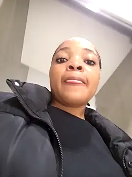 Snapshot of SEXIEST-BADDIE chatting on 8, 1, 2025 SEXIEST-BADDIE online show from 8, 1, 2025