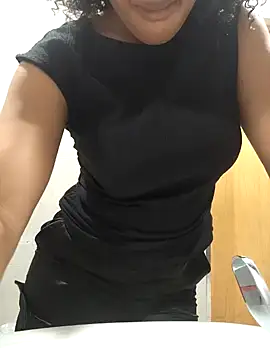 Snapshot of SEXIEST-BADDIE chatting on 9, 1, 2025 SEXIEST-BADDIE online show from 9, 1, 2025