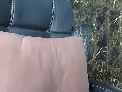 MAAYRA 09 online show from 14, 2, 2025