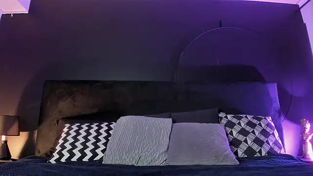 Aylen darkmoor online show from 7, 3, 2025