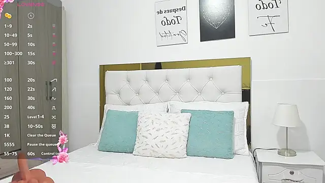 Snapshot of SofiaBosch chatting on 20, 12, 2024 SofiaBosch online show from 20, 12, 2024