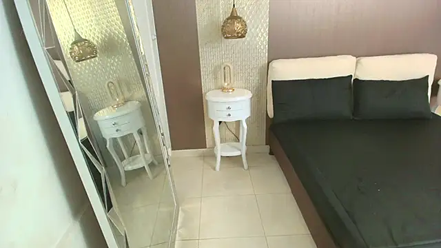 Snapshot of DannaDooll99 chatting on 19, 12, 2025 DannaDooll99 online show from 19, 12, 2025