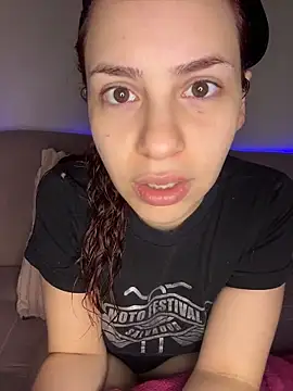 AgnesCampp online show from 20, 7, 2026