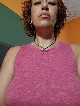 Snapshot of Mardul-ce chatting on 14, 12, 2025 Mardul-ce online show from 14, 12, 2025