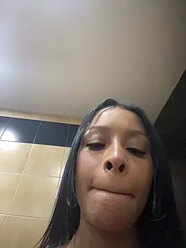 natali henao online show from 10, 3, 2025