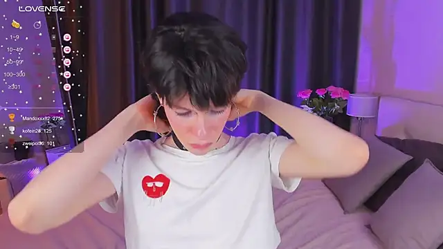 Snapshot of Kolette_Gray chatting on 2, 3, 2025 Kolette Gray online show from 2, 3, 2025