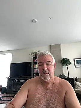 Snapshot of aarosteev2 chatting on 6, 3, 2025 aarosteev2 online show from 6, 3, 2025