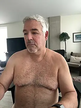 Snapshot of aarosteev2 chatting on 19, 3, 2025 aarosteev2 online show from 19, 3, 2025