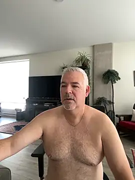 Snapshot of aarosteev2 chatting on 24, 10, 2025 aarosteev2 online show from 24, 10, 2025