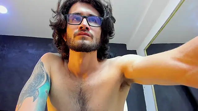 Loggan donnelly online show from 22, 3, 2025