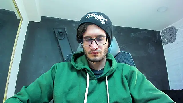 Loggan donnelly online show from 3, 10, 2025