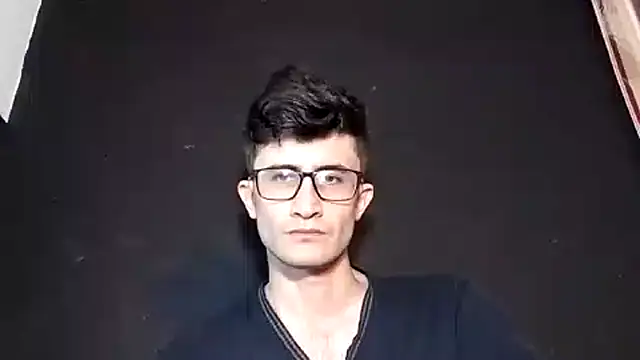 Loggan donnelly online show from 15, 11, 2025