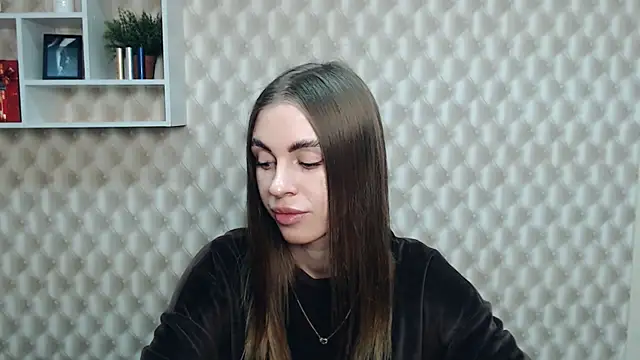 Snapshot of AlisaCatty_ chatting on 12, 3, 2025 AlisaCatty online show from 12, 3, 2025