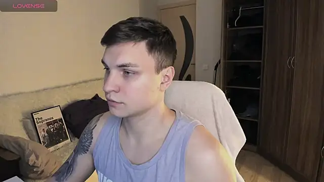 handsome guy01 online show from 6, 10, 2025