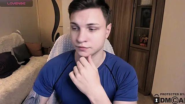 handsome guy01 online show from 19, 11, 2025