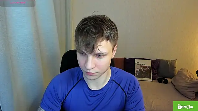 handsome guy01 online show from 13, 2, 2026