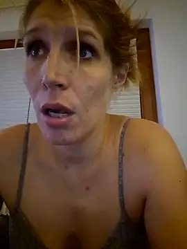 Lenchen  online show from 30, 10, 2025