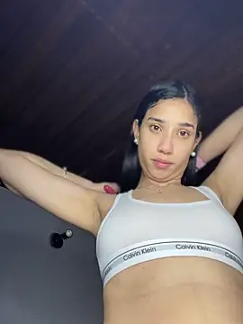 Snapshot of Praga_Pink chatting on 4, 10, 2025 Praga Pink online show from 4, 10, 2025