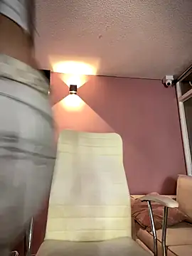 Snapshot of Praga_Pink chatting on 12, 10, 2025 Praga Pink online show from 12, 10, 2025